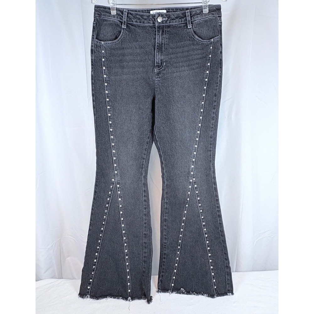 Vanilla Star Black Silver Studded Flare Jeans Frayed Hem Sz 32x31 rock n roll